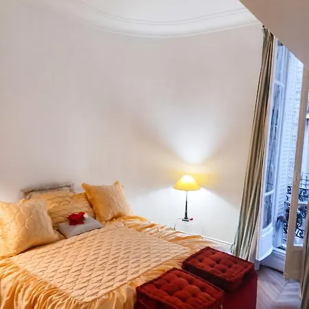 Cosy A * Paris